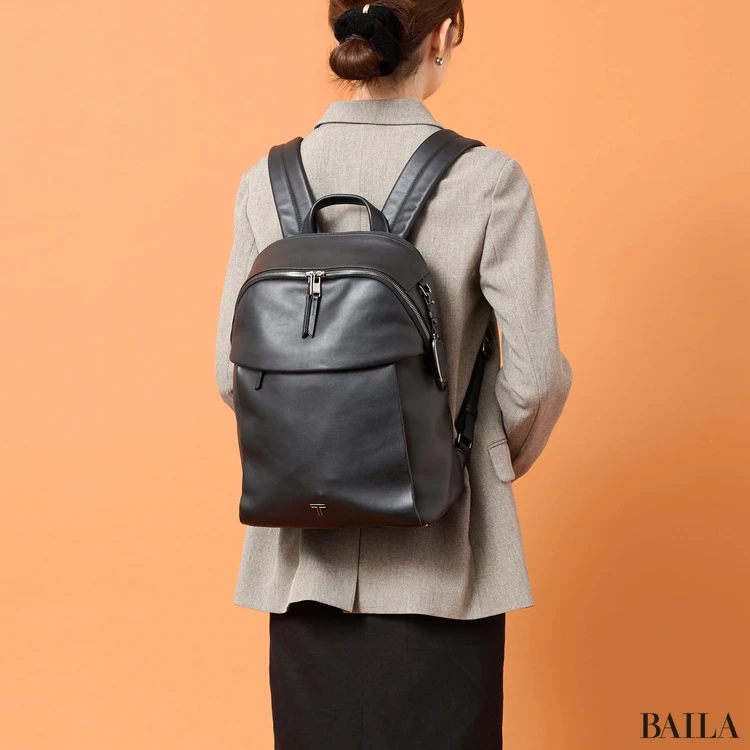 トゥミ VOYAGEUR「ホランド」バックパック サイズ感