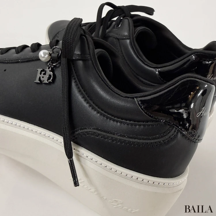 ホーキンススポーツ　厚底スニーカー　履き口