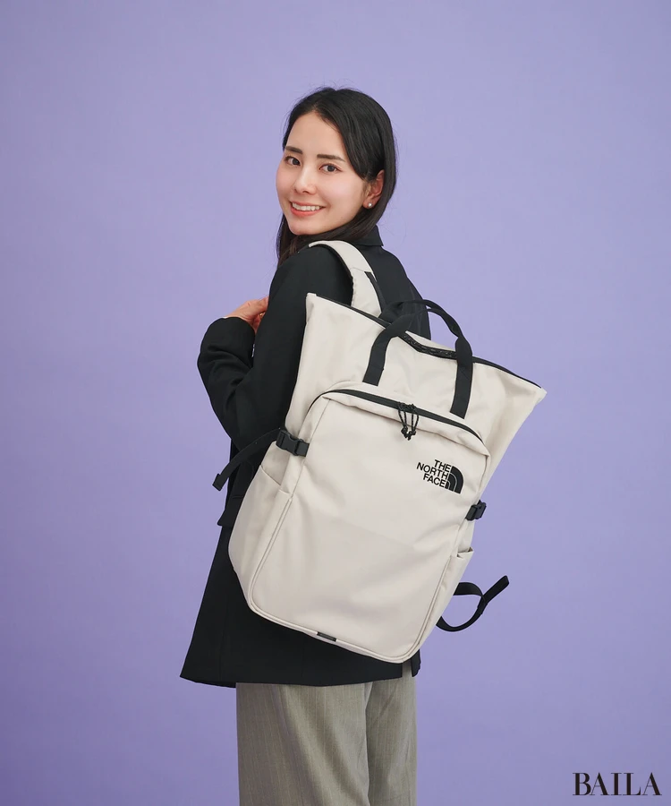 ザ・ノース・フェイス　リュック　着用感　肩がけ　SIDE