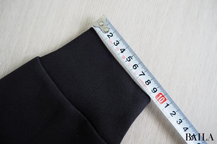 袖の筒幅:約9.5cm