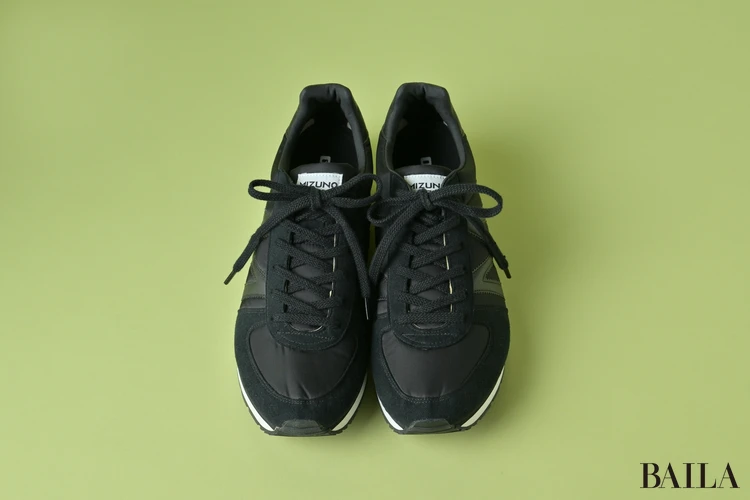 ミズノ　薄底スニーカー　￥17930