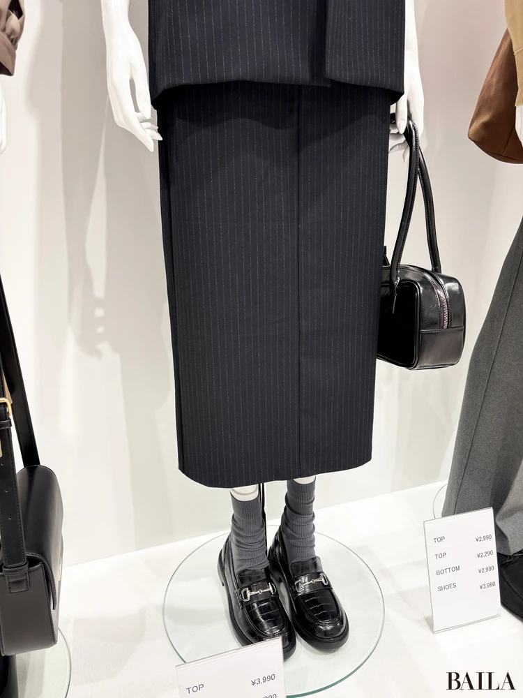 GU秋のスカート