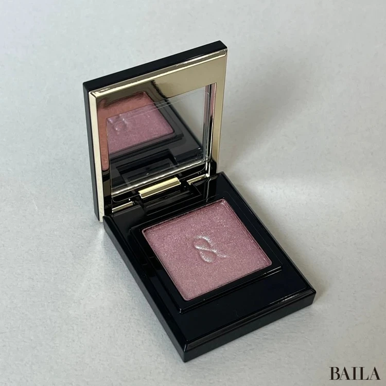 スーパーバイラーズの愛用コスメ アイシャドウ