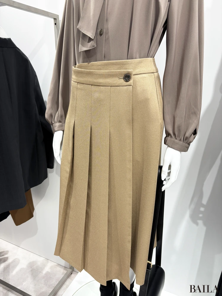 GU秋のラップスカート