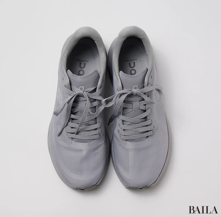 onのスニーカー グレースニーカー クラウドゾーン
