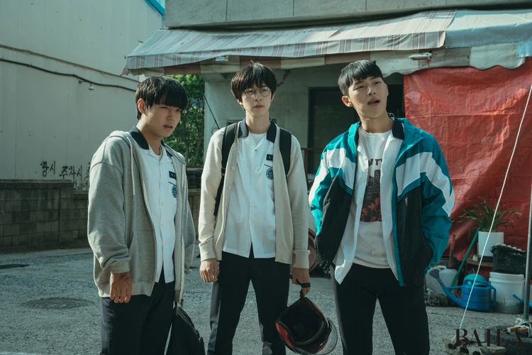 弱いヒーローClass1:シウン、ボムソク、スホ