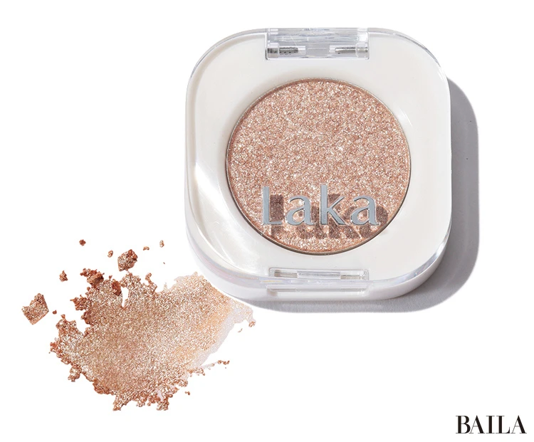 Laka モノアイシャドウ 921￥1045／Laka 公式ショップ Qoo10店