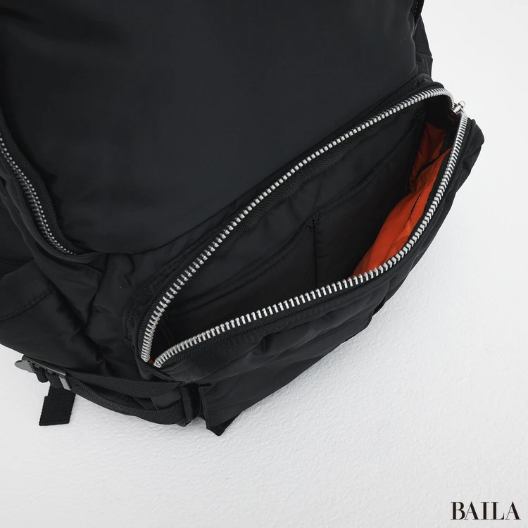 ポーター リュック フロントポケットの内側