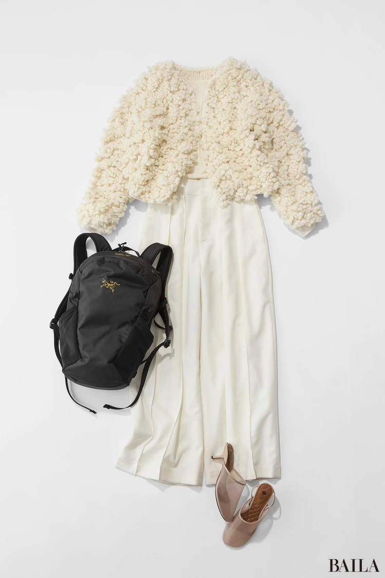 アークテリクス・マンティス16バックパック　物コーデ