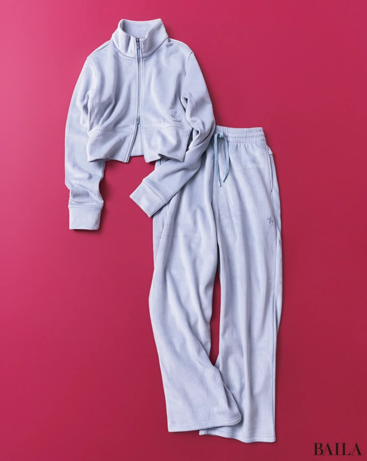 【XEXYMIX（ゼクシィミックス）】韓国発スポーツウェアブランドの今どきセットアップをマーク