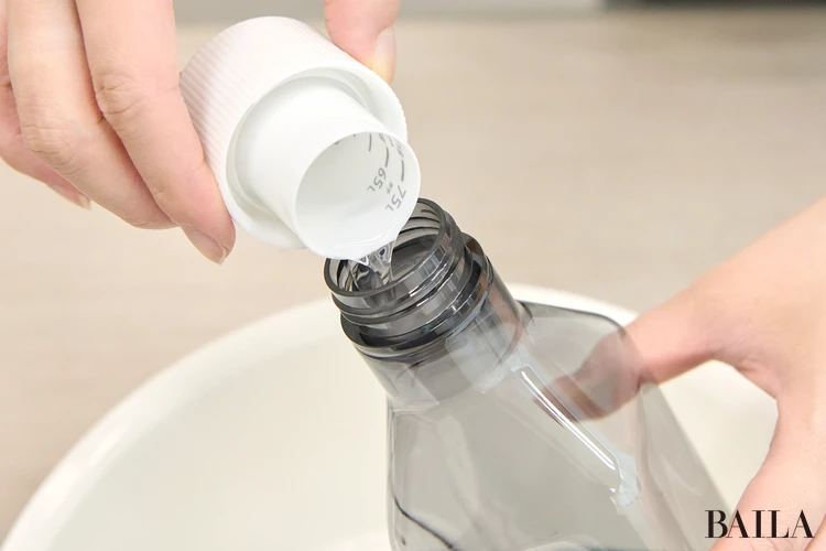 水を同量入れる