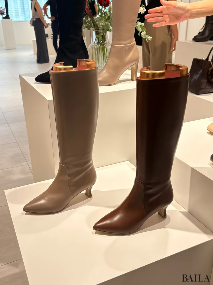 DIANA（ダイアナ）】2025年秋冬新作展示会へ！細部に気のきいた