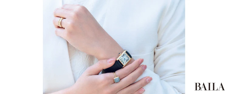 “ご褒美貯蓄”をして買った腕時計と人間関係の調和を保つ「アクアマリン」のリングがお守り