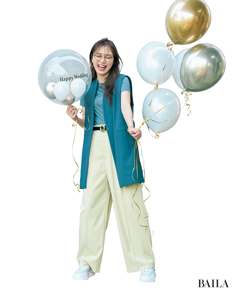 内田理央 パンツコーデ