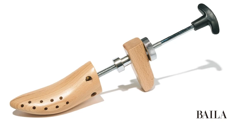 A.専用のストレッチャー でひと晩寝かせて