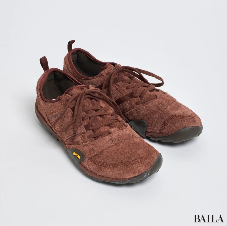 休日にはきたいニューバランスのスニーカー MT10O ミニマス