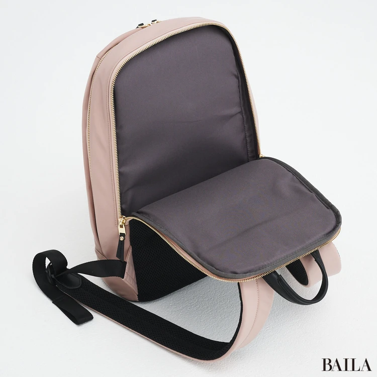 ダイアナ　リュック　サブ収納