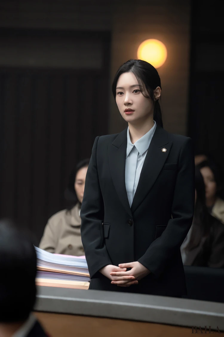 『エスクワイア: 弁護士を夢見る弁護士たち』：チョン・チェヨン