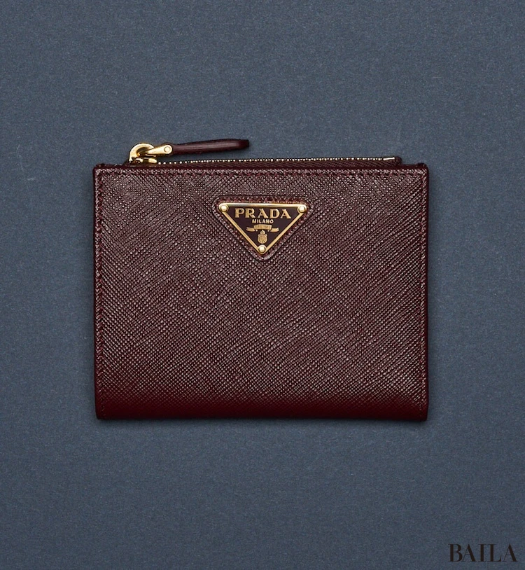PRADAの財布