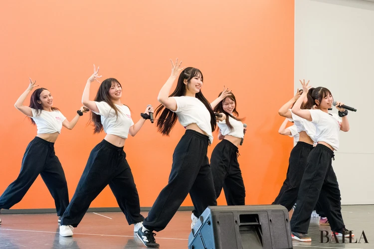 ガルバト4次審査候補者　ブラックチームのパフォーマンス写真