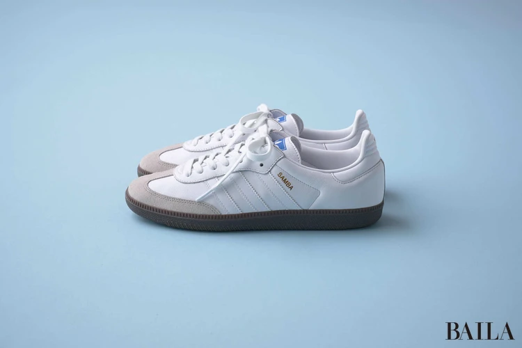 「アディダス オリジナルス」のSAMBA OG 横画像