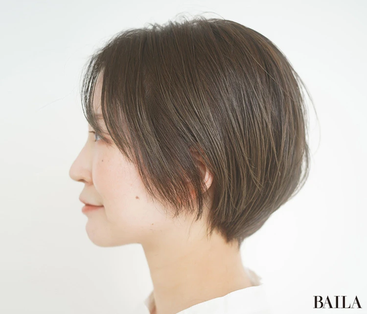 やわらかな抜け感ショート　サイド