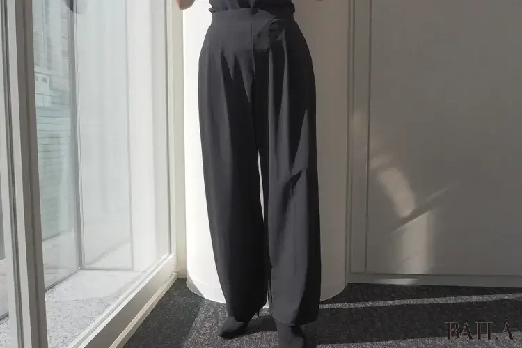 ウルトラストレッチアクティブワイドパンツ