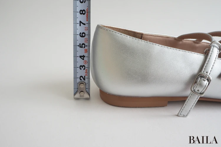 ワシントン靴店 トリプルストラップフラットシューズ W ¥16500 シルバー 23.0cm 162cm 高さ:(ヒール)約1cm、(間口まで)約7cm