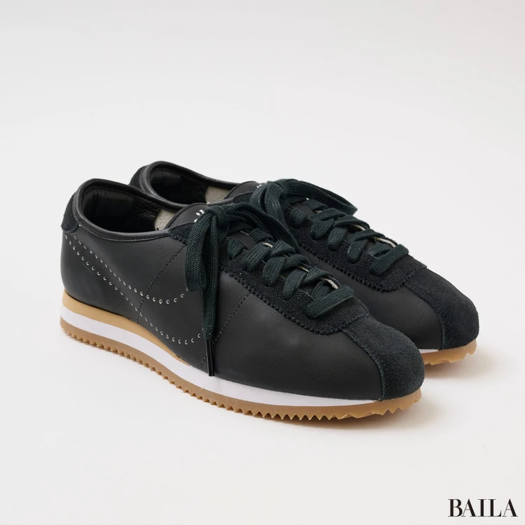 ナイキのスニーカー　コルテッツ　歩きやすい