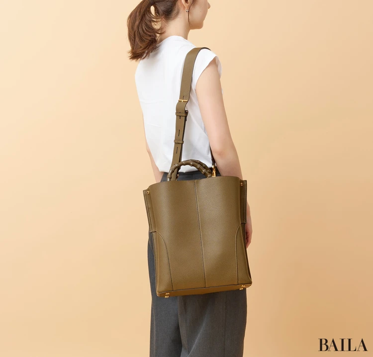 ロペ エポール BAMBOO BAG Large サイズ感