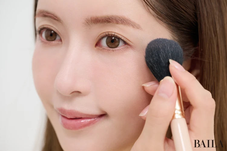 ディオール バックステージ フェイス グロウ パレット004 2