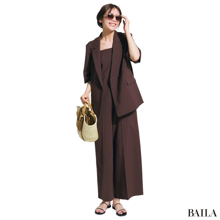 きちんとも今っぽさもかなえる半袖ジャケットに大注目!【BAILA今日のコーデ】