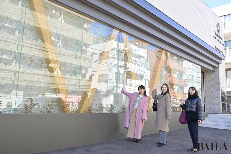 ザ・パークハウス 用賀プレイス　モデルルーム　外観　柱　ダイヤ型