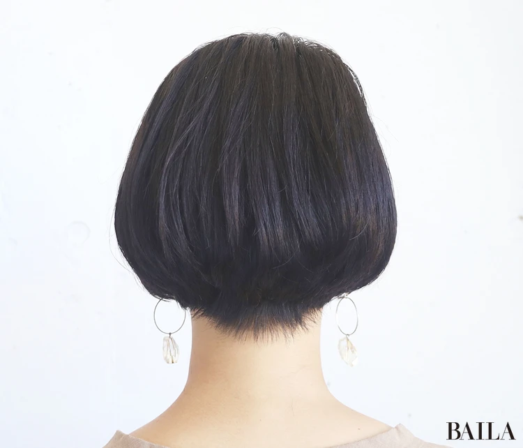 洗練ショートボブ　バック