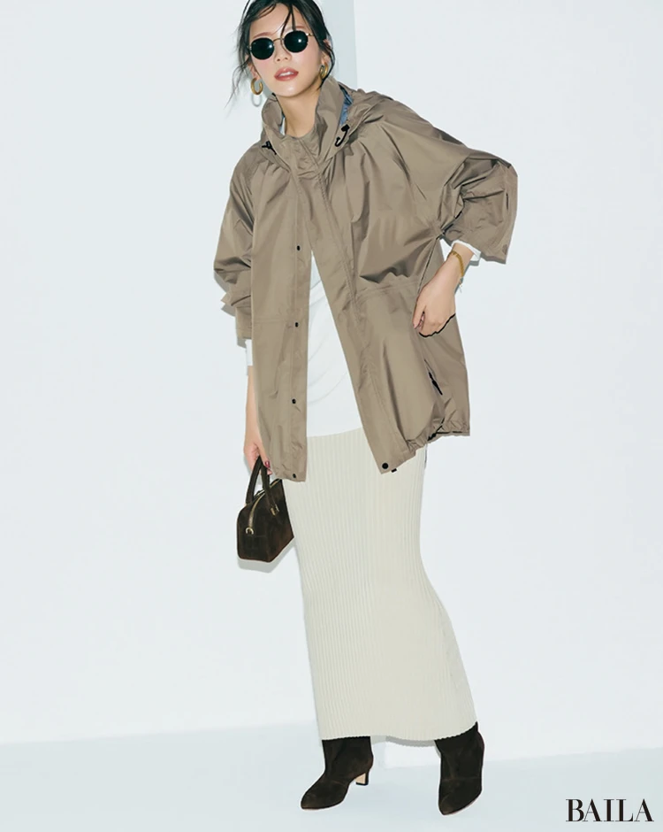 気温20度の【お出かけコーデ】貴島明日香のブルゾン＋ロングスカート