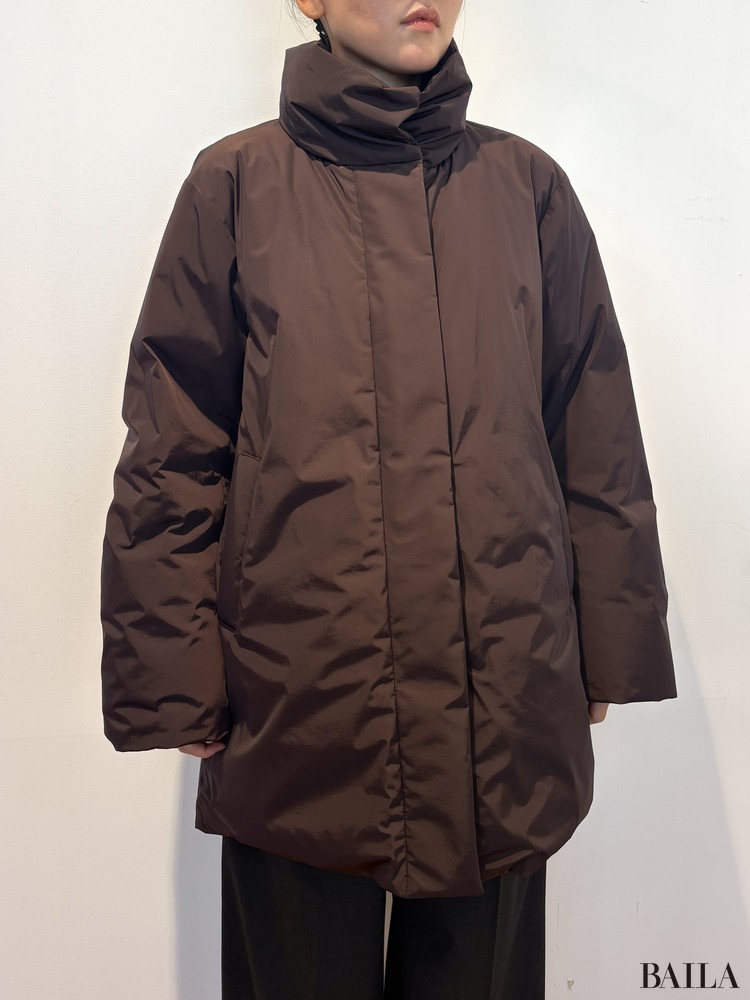 「ノンキルトダウンショートコート」￥14900　正面
