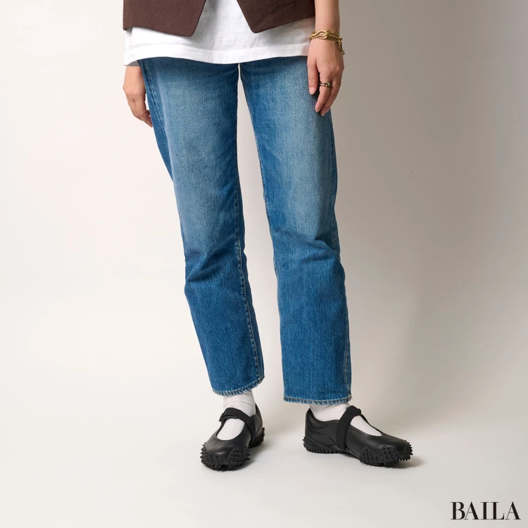 プーマのスニーカーを試着 モストロフェイ