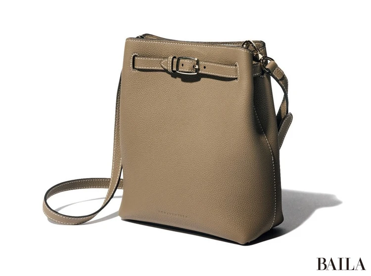 【BONAVENTURA（ボナペンチュラ）】フレッシュな縦長フォルムの新作バッグを働く毎日の相棒に