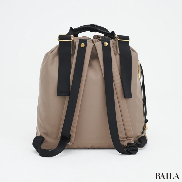 ヴィオラドーロ　リュック　背面クッション