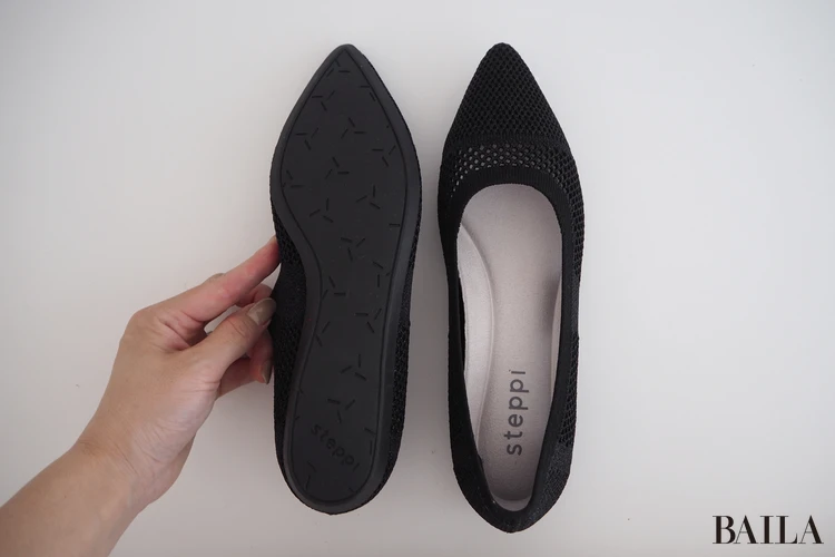 パターンメッシュ パンプスの「細部」に注目!