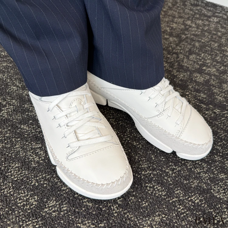 クラークス トライジェニック2タクト 履いた様子