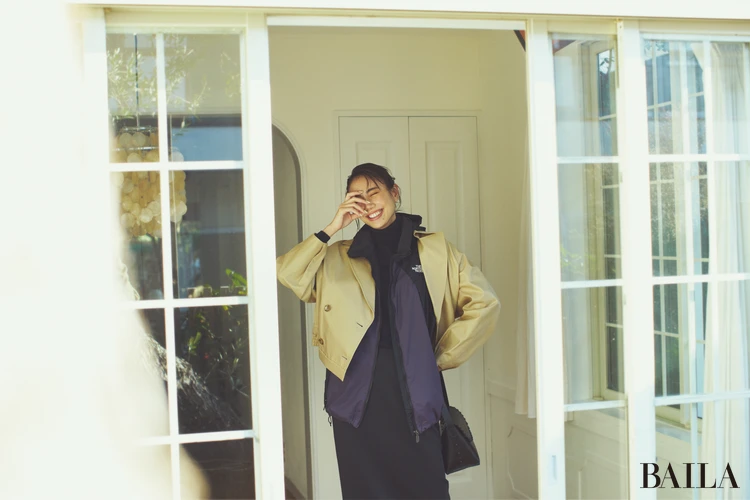 「THE NORTH FACE（ノースフェイス）」のチムニーウィンドベスト　モデル着用