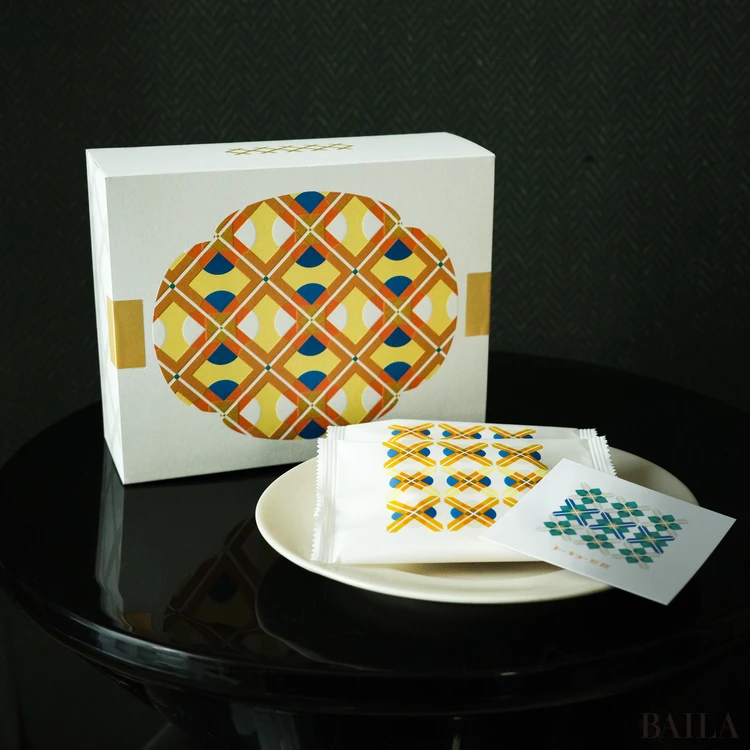 トーキョー煎餅の煎餅サンド「チーズメープル」