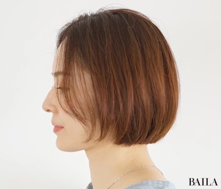 肌映えショートボブ　サイド