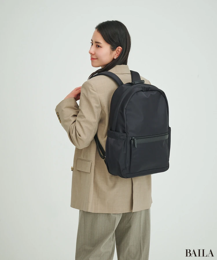 洋服の青山　リュック　着用感