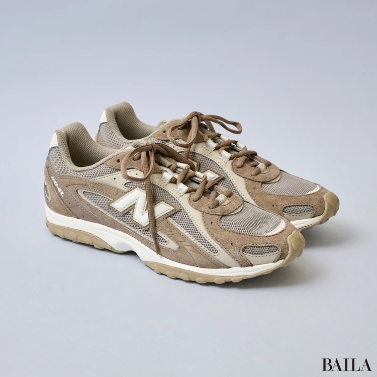休日にはきたいニューバランスのスニーカー　204L