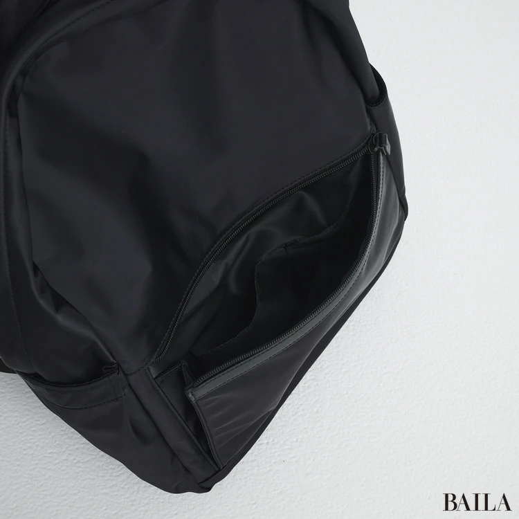 洋服の青山　リュック　フロントポケット