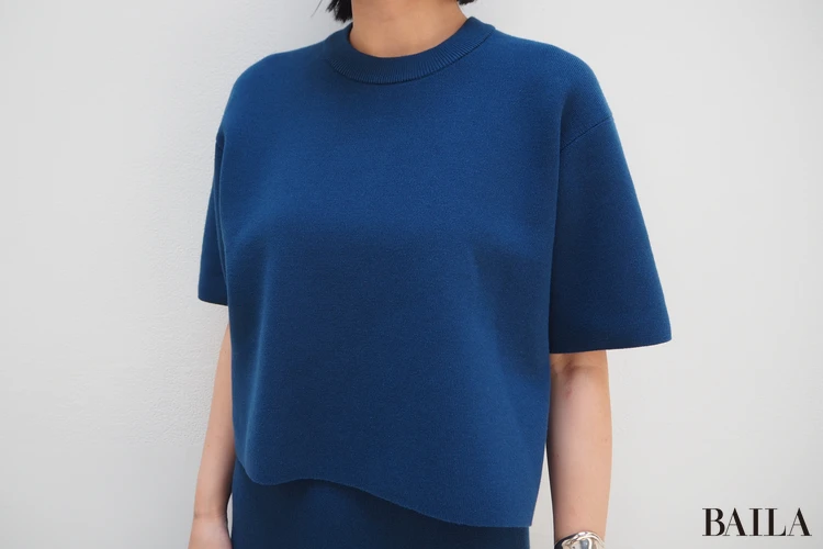 【結論】夏に欲しい“安心感”がギュッと詰まった「ウォッシャブルミラノリブセーター半袖」を今すぐ買うべし!