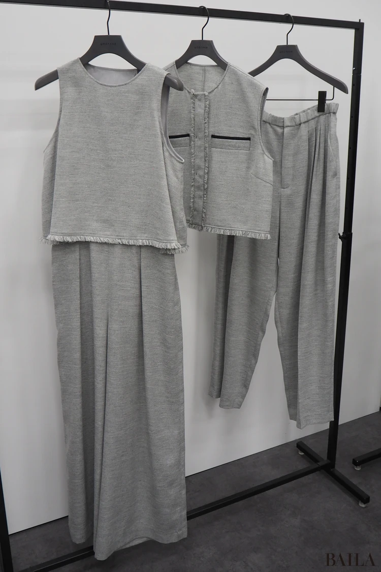 バリエーション:オンオフ使いやすいカラーが全3色と、同シリーズでセパレートタイプも