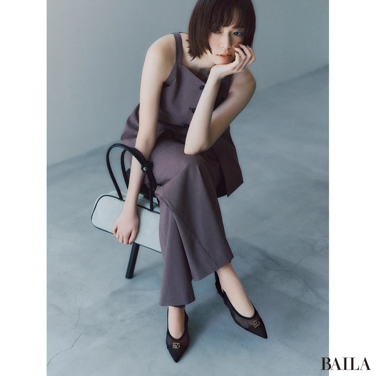 佐藤栞里 パンツコーデ